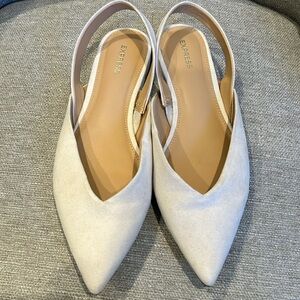 Express Slip On Mules Flats Dress Shoes Ivory Womens Size 8.5 New